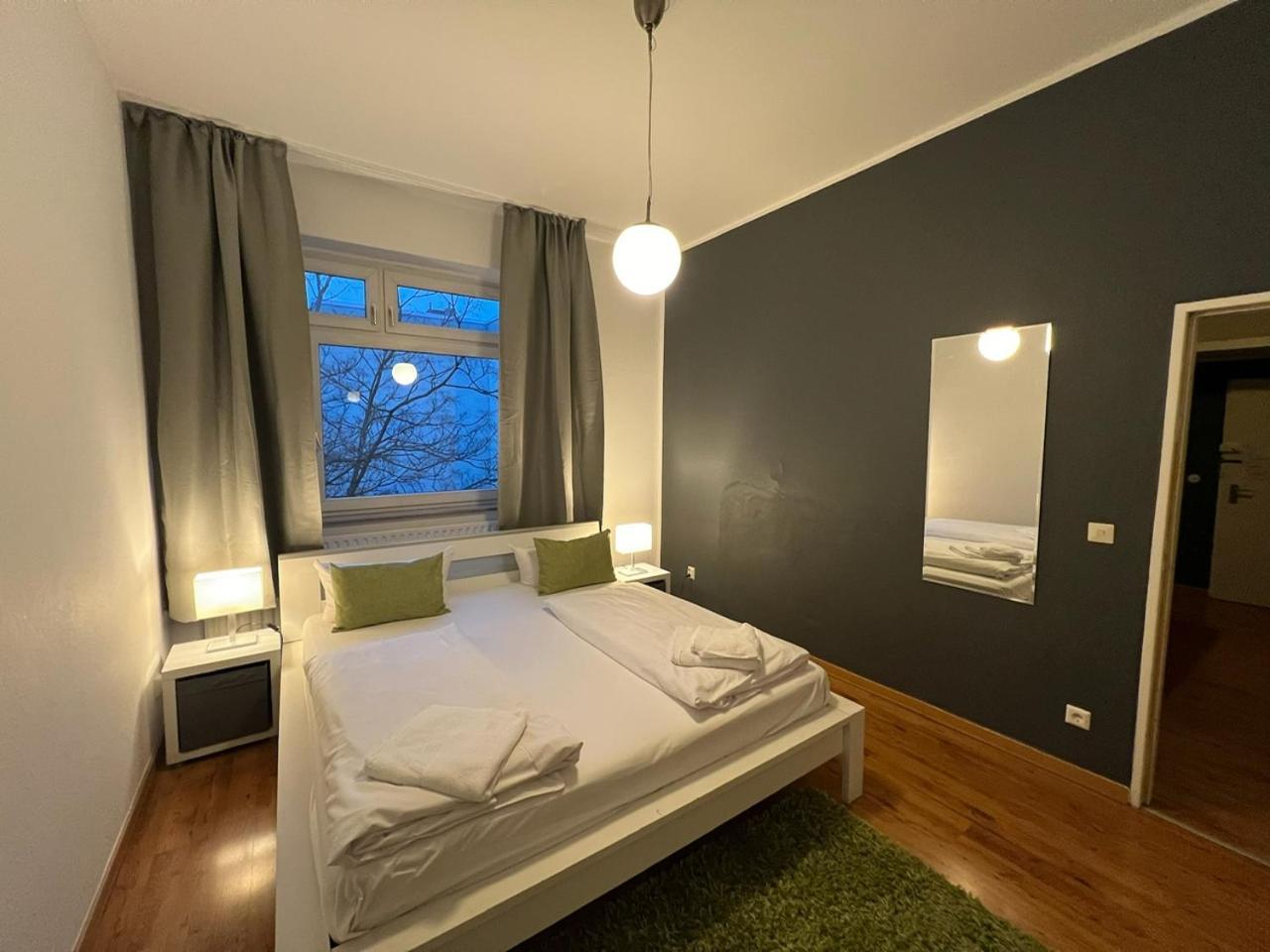Apartment & Boardinghouse Berlin Friedrichshain-Kreuzberg Exterior photo